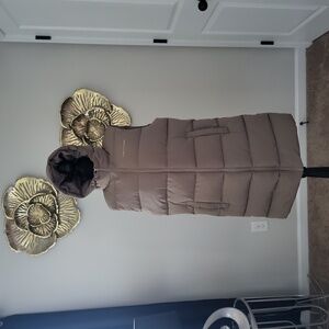 PinkSodaSport Kahilo Longline Gilet.  Size M.